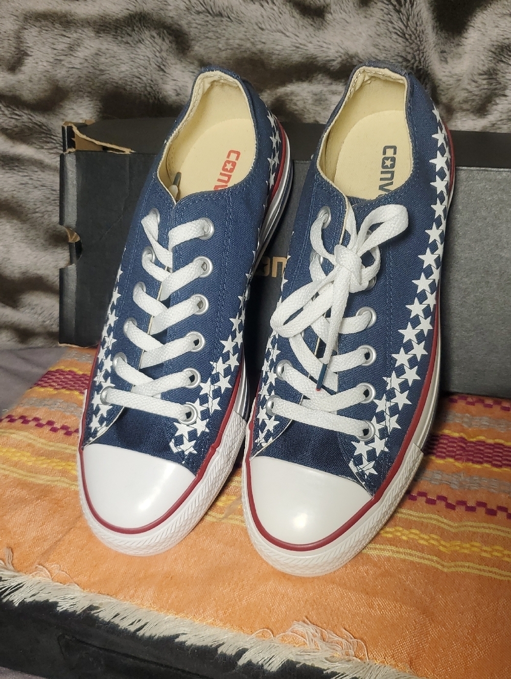 New Converse Navy Canvas Star-Print Low Top Sneakers Size Men's 6 Women's 8